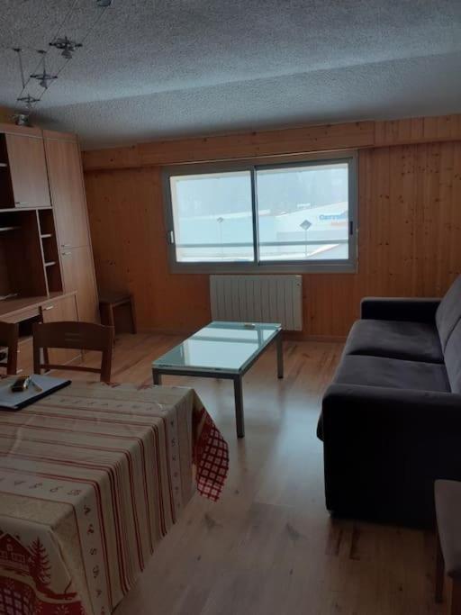 Grand Appartement Aux Rousses Au Dessus De La Meublerie Du Bois De L'Ours 레루스 외부 사진